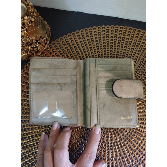 Buxton Heiress Double Cardex Leather Wallet - Picture 7 of 10